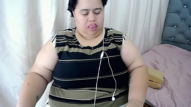 hotlesby4uxxx online show from 12-04-24, 11:13