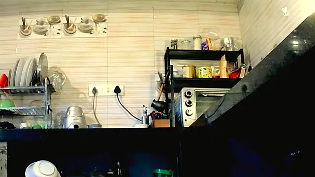 Snapshot of Fun4tipz chatting on 11-19-25, 01:38 Fun4tipz online show from 11-19-25, 01:38