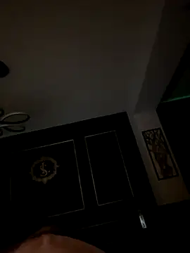 Snapshot of IrisBlues chatting on 09-24-25, 04:21 IrisBlues online show from 09-24-25, 04:21