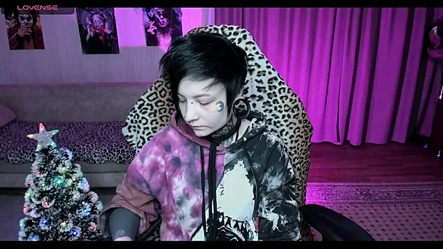 acid trip1l online show from 12-18-24, 07:19