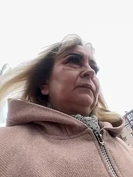 Irina2909xh online show from 03-13-25, 06:05