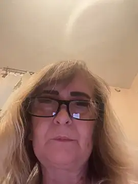 Irina2909xh online show from 09-13-25, 10:09