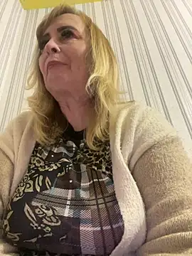 Irina2909xh online show from 01-11-26, 08:25