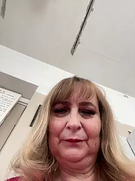 Irina2909xh online show from 02-11-26, 10:09