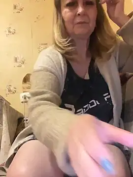 Irina2909xh online show from 04-22-26, 12:24