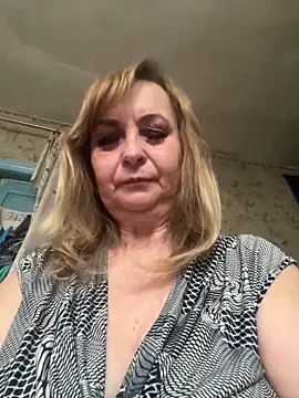Irina2909xh online show from 06-13-26, 06:00
