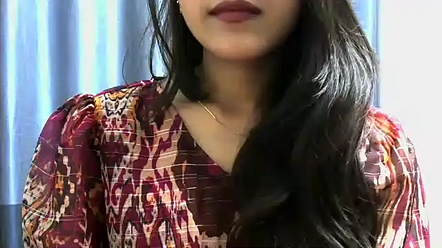 Snapshot of selen_5 chatting on 12-04-24, 07:23 selen 5 online show from 12-04-24, 07:23