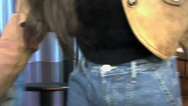 Snapshot of selen_5 chatting on 12-21-24, 07:06 selen 5 online show from 12-21-24, 07:06