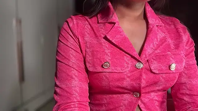 selen 5 online show from 03-17-26, 06:22