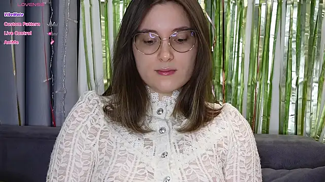 BeckyMartens online show from 09-20-25, 02:23