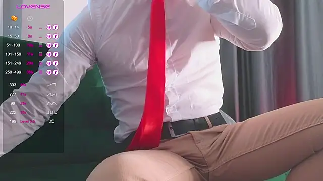 S3Xyes online show from 03-21-25, 02:18