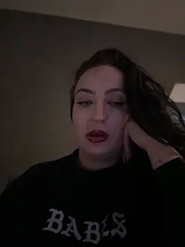 Snapshot of itsCassie chatting on 03-17-25, 08:40 itsCassie online show from 03-17-25, 08:40