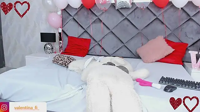 Snapshot of valentina_fi chatting on 02-12-25, 03:16 valentina fi online show from 02-12-25, 03:16
