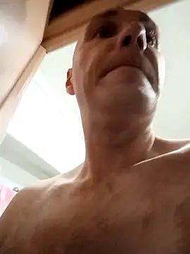 Snapshot of Sam_Colt chatting on 12-15-25, 07:34 Sam Colt online show from 12-15-25, 07:34