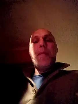 Snapshot of Sam_Colt chatting on 05-01-26, 06:56 Sam Colt online show from 05-01-26, 06:56