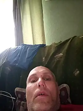 Snapshot of Sam_Colt chatting on 05-11-26, 03:51 Sam Colt online show from 05-11-26, 03:51