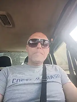 Snapshot of Sam_Colt chatting on 05-26-26, 06:31 Sam Colt online show from 05-26-26, 06:31