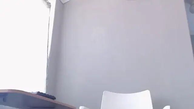 Snapshot of Lustfuleyez chatting on 09-17-25, 08:05 Lustfuleyez online show from 09-17-25, 08:05