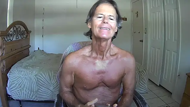 Snapshot of nakeedcowboi65 chatting on 05-06-26, 09:20 nakeedcowboi65 online show from 05-06-26, 09:20