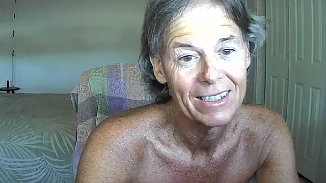 Snapshot of nakeedcowboi65 chatting on 06-11-26, 09:13 nakeedcowboi65 online show from 06-11-26, 09:13