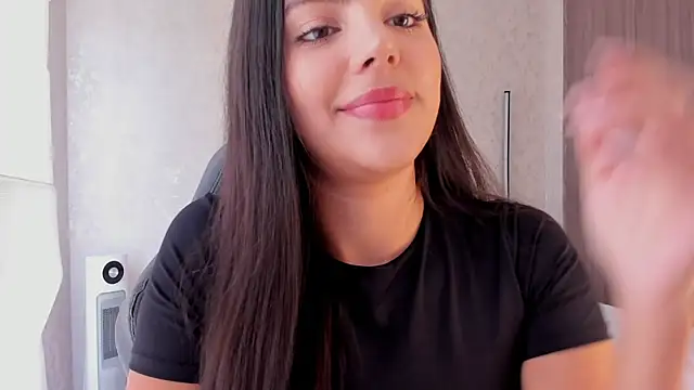 Snapshot of salome__11 chatting on 02-02-25, 04:54 salome 11 online show from 02-02-25, 04:54