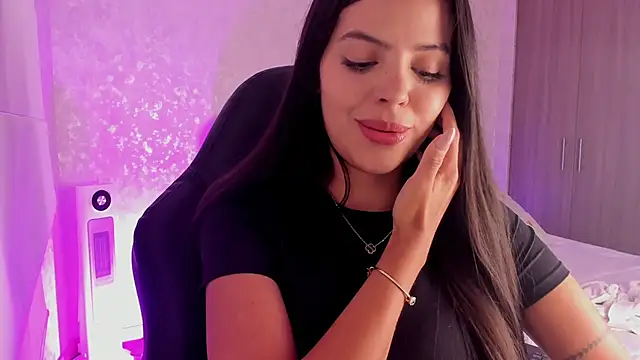 Snapshot of salome__11 chatting on 02-03-25, 05:07 salome 11 online show from 02-03-25, 05:07