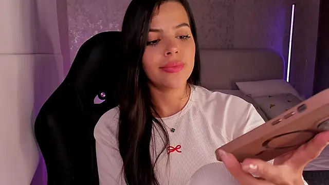 Snapshot of salome__11 chatting on 02-23-25, 07:33 salome 11 online show from 02-23-25, 07:33