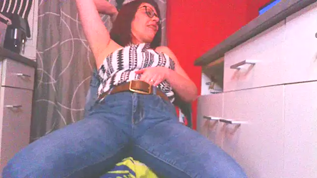 jennylovence online show from 02-14-25, 12:14