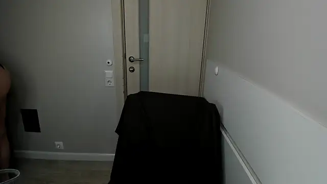 Snapshot of JuliaBusty chatting on 09-09-25, 03:55 JuliaBusty online show from 09-09-25, 03:55