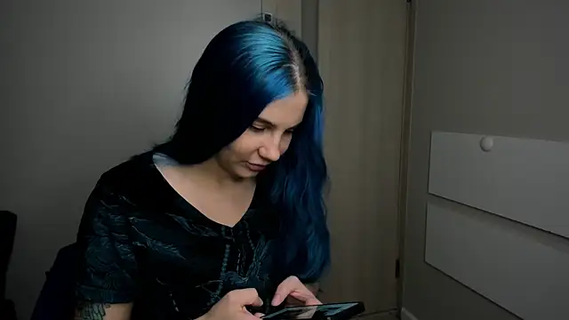 Snapshot of JuliaBusty chatting on 11-07-25, 03:45 JuliaBusty online show from 11-07-25, 03:45