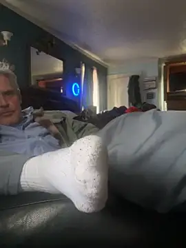 Snapshot of ruffdiamond chatting on 11-28-25, 07:49 ruffdiamond online show from 11-28-25, 07:49