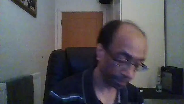 rauncher1 online show from 02-18-25, 09:31