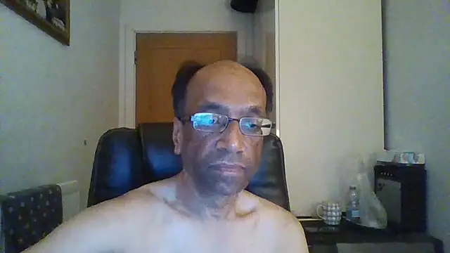 rauncher1 online show from 10-28-25, 07:01