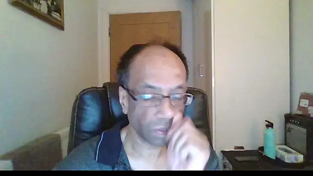 rauncher1 online show from 02-05-26, 08:41