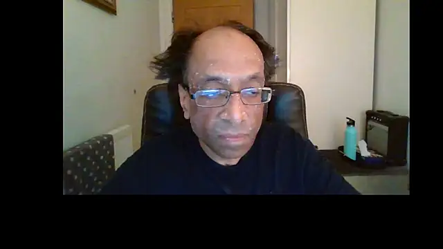 rauncher1 online show from 06-11-26, 08:12