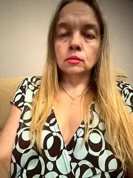 Susanel online show from 09-15-25, 04:40