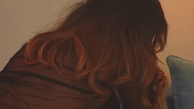 YaaraCollins online show from 02-23-25, 11:04