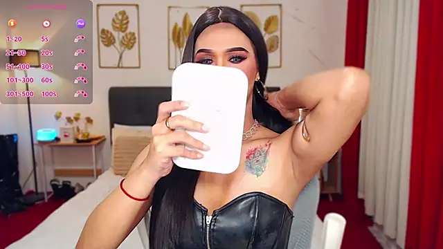 Snapshot of SeductiveLexieX chatting on 11-28-25, 02:20 SeductiveLexieX online show from 11-28-25, 02:20