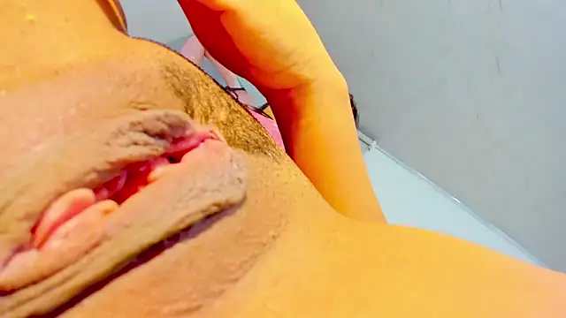 Snapshot of SQUIRTINGQUEEN11 chatting on 12-13-24, 01:37 SQUIRTINGQUEEN11 online show from 12-13-24, 01:37