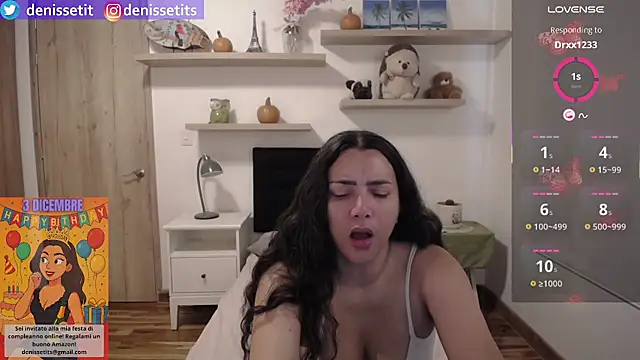 DenisseTits online show from 11-22-25, 02:27