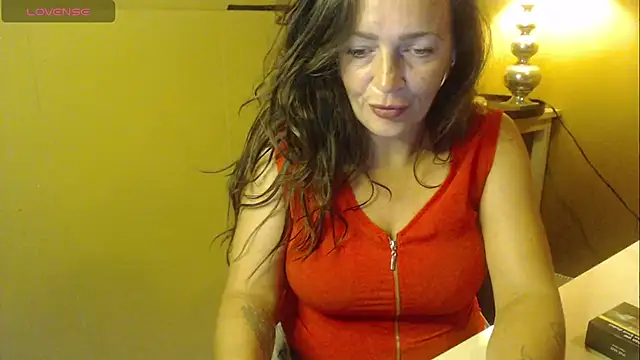 cloe85nl online show from 06-08-26, 07:42