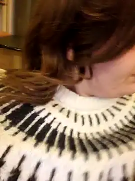 Snapshot of Cutegirlforyou chatting on 01-17-25, 08:02 Cutegirlforyou online show from 01-17-25, 08:02