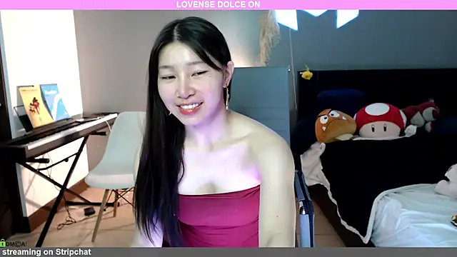 Snapshot of minarocket_ chatting on 01-31-25, 05:32 minarocket online show from 01-31-25, 05:32