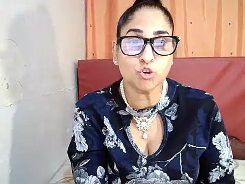 Indiankushy online show from 09-16-25, 04:41