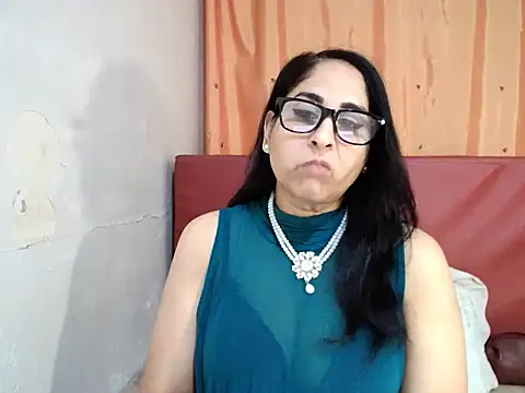 Indiankushy online show from 09-18-25, 04:53