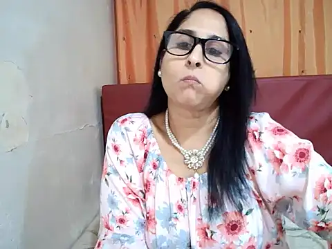 Indiankushy online show from 10-16-25, 04:52