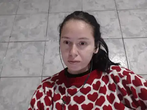 Snapshot of Venusluxodomme chatting on 09-19-25, 06:48 Venusluxodomme online show from 09-19-25, 06:48