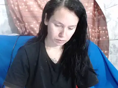 Snapshot of Venusluxodomme chatting on 10-14-25, 12:50 Venusluxodomme online show from 10-14-25, 12:50