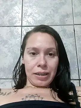 Snapshot of Venusluxodomme chatting on 11-16-25, 03:12 Venusluxodomme online show from 11-16-25, 03:12