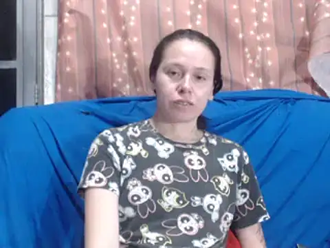 Venusluxodomme online show from 04-28-26, 03:11